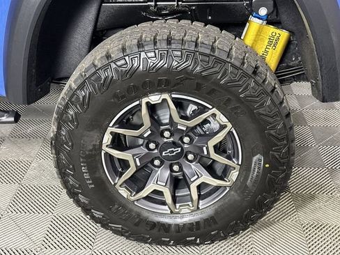 New 2026 Chevrolet Colorado ZR2 w/ Technology Package AWD/4WD image 33