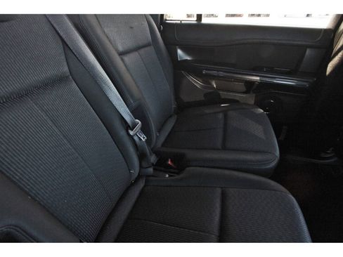 Used 2019 Ford Expedition Max XLT image 15