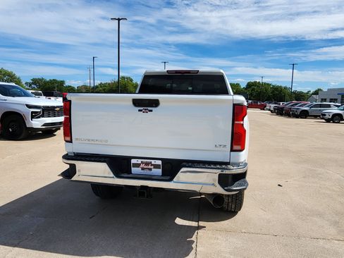 Certified 2026 Chevrolet Silverado 2500 LTZ w/ LTZ Plus Package AWD/4WD image 4
