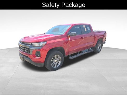 Used 2023 Chevrolet Colorado LT w/ LT Convenience Package II AWD/4WD image 8