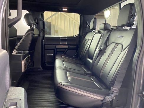 Used 2018 Ford F150 Platinum w/ Equipment Group 701A Luxury image 13