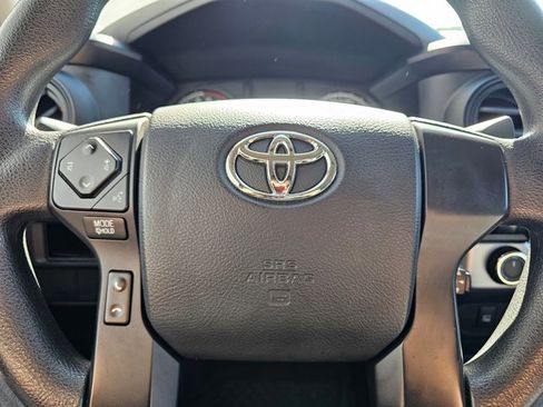 Used 2017 Toyota Tacoma SR w/ SR Convenience Package AWD/4WD image 20