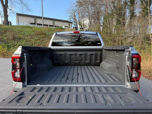 Used 2024 Ford Ranger XLT image 8