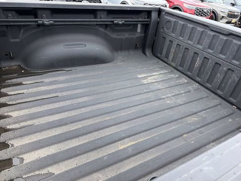 Used 2022 RAM 1500 Big Horn AWD/4WD image 12