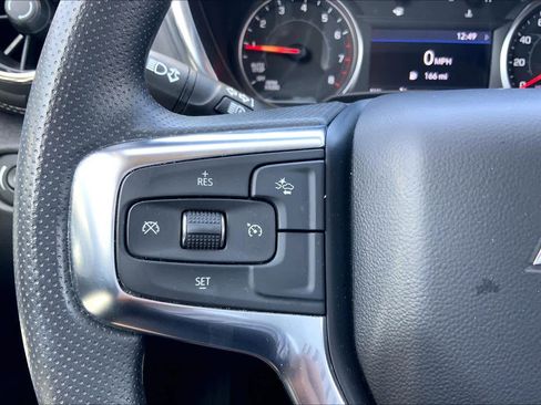 Used 2025 Chevrolet Blazer LT AWD/4WD image 24