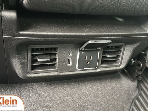 Used 2023 GMC Sierra 1500 Elevation image 27