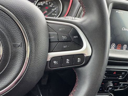 Used 2021 Jeep Compass Trailhawk image 19