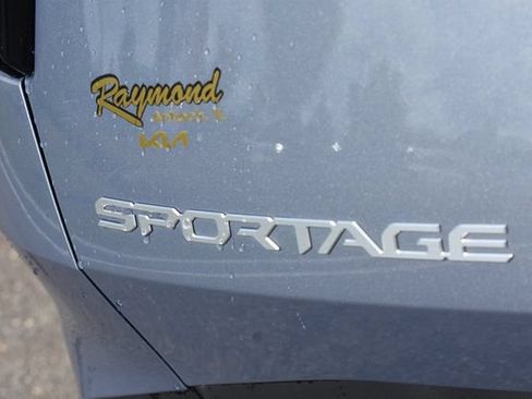 Used 2023 Kia Sportage EX FWD image 14