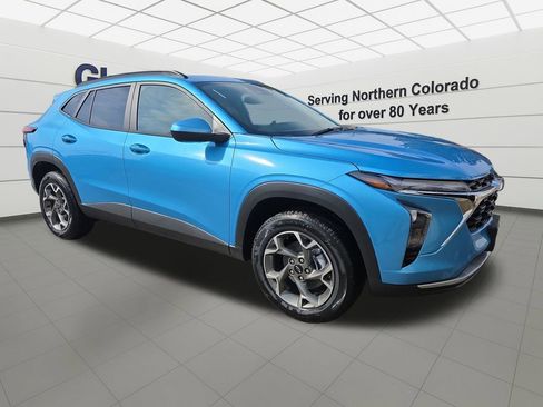 New 2026 Chevrolet Trax LT w/ Driver Confidence Package image 7