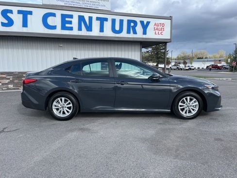 Used 2026 Toyota Camry LE FWD image 15
