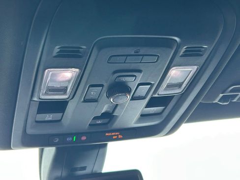 Used 2021 GMC Yukon Denali AWD/4WD image 22