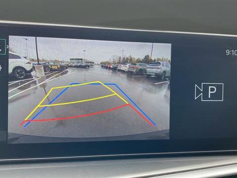 Certified 2025 Kia Sorento LX FWD image 14