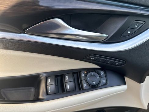 Used 2023 Buick Enclave Premium w/ Experience Buick Package image 10