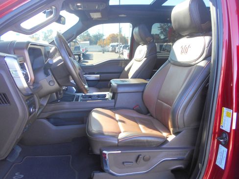 Used 2023 Ford F350 King Ranch w/ Chrome Package image 5