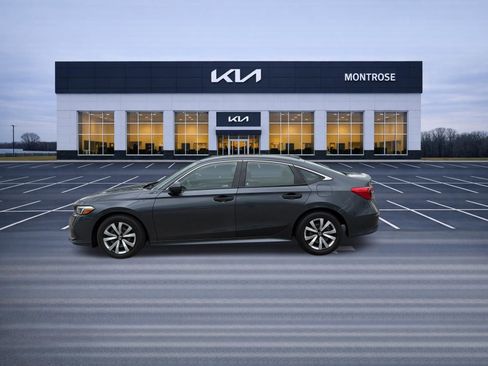 Used 2023 Honda Civic LX image 8