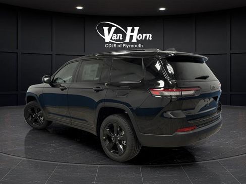 New 2025 Jeep Grand Cherokee L Limited image 3