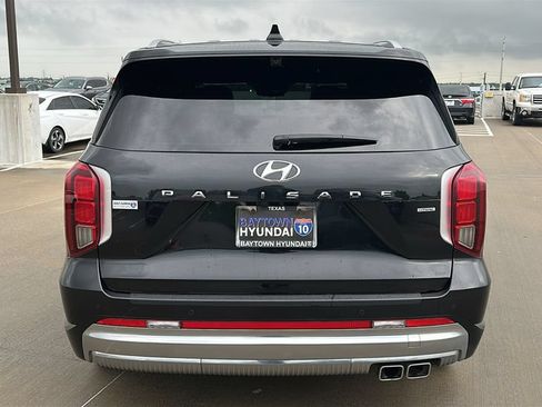 Used 2023 Hyundai Palisade Calligraphy AWD/4WD image 13