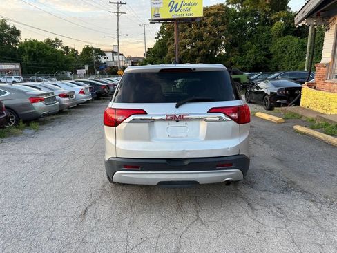 Used 2017 GMC Acadia SLE FWD image 4