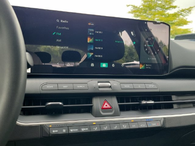 New 2026 Kia K4 FWD image 19