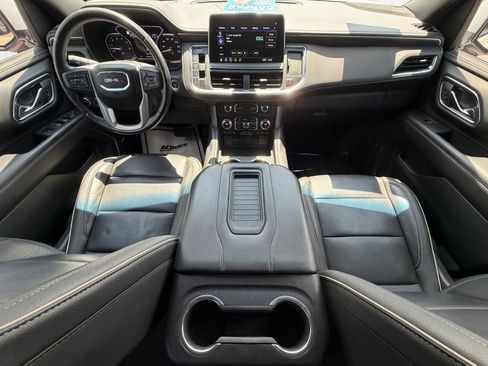 Used 2021 GMC Yukon XL SLT w/ Rear Media and Nav Package RWD image 2