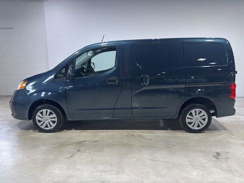 Used 2019 Nissan NV200 SV w/ Navigation Package image 4