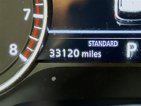 Used 2024 Nissan Pathfinder SL w/ SL Premium Package image 10