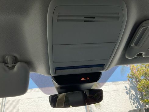 Used 2024 MAZDA CX-50 AWD 2.5 S w/ Preferred Package image 24