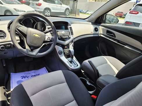 Used 2016 Chevrolet Cruze LS image 12