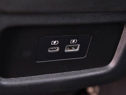 Certified 2025 Nissan Pathfinder SL w/ SL Premium Package AWD/4WD image 28