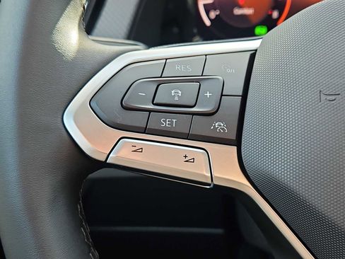 New 2026 Volkswagen Atlas Peak Edition AWD/4WD image 11