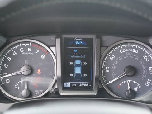 Used 2021 Toyota Tacoma TRD Sport w/ Technology Package RWD image 24