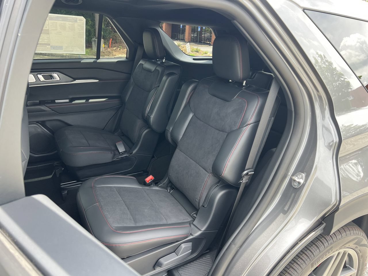 New 2026 Ford Explorer ST RWD image 19
