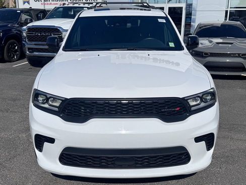 Used 2024 Dodge Durango GT image 2