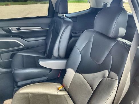 Used 2023 Kia Telluride S w/ S Sunroof Package AWD/4WD image 31