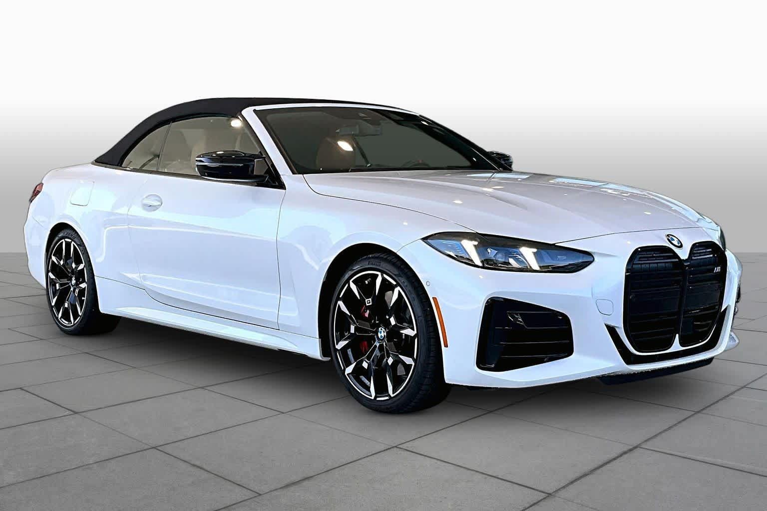 Used 2027 BMW M440i Convertible w/ Premium Package RWD image 2