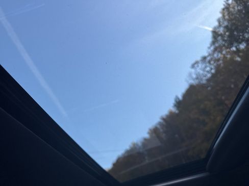 Used 2023 Chevrolet Silverado 1500 High Country w/ High Country Premium Package image 30