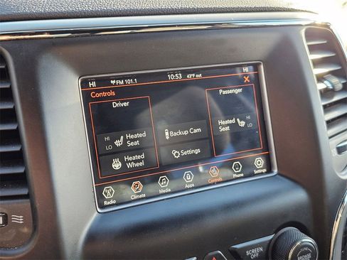 Certified 2020 Jeep Grand Cherokee Laredo w/ Security & Convenience Group image 25