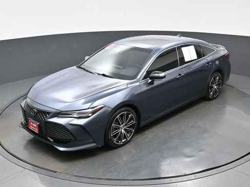 Used 2019 Toyota Avalon Touring w/ Advanced Safety Package FWD image 37
