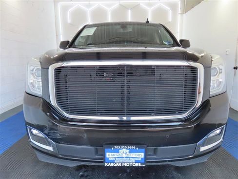 Used 2018 GMC Yukon SLE w/ Convenience Package image 3
