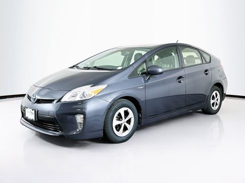 Used 2012 Toyota Prius Four FWD image 3
