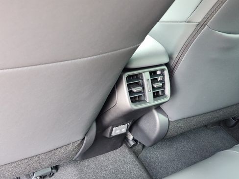 New 2026 Lexus UX 300h FWD image 19