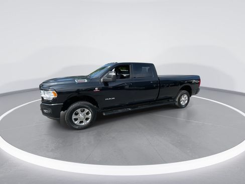 Used 2023 RAM 3500 Big Horn w/ Level 1 Equipment Group AWD/4WD image 9