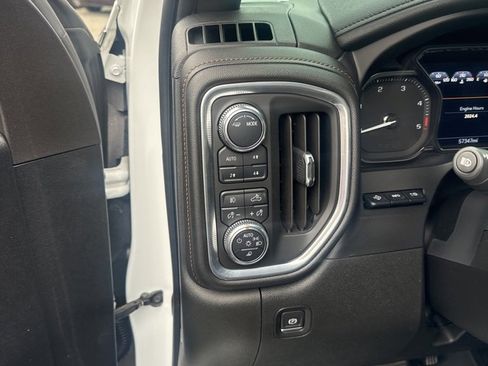 Used 2021 GMC Sierra 2500 AT4 w/ AT4 Premium Plus Package image 20