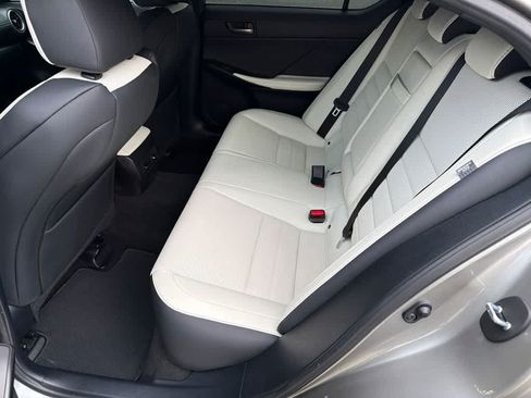 Used 2022 Lexus IS 350 F Sport w/ Navigation Package RWD image 17