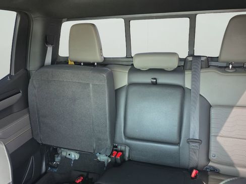 Used 2022 Chevrolet Silverado 1500 ZR2 image 12