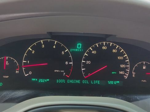 Used 2000 Cadillac Seville STS w/ Convenience Pkg FWD image 16