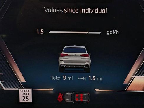 Used 2026 BMW X5 xDrive40i w/ M Sport Package image 10