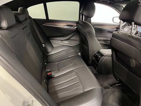 Used 2022 BMW 530i 530i w/ Convenience Package image 30