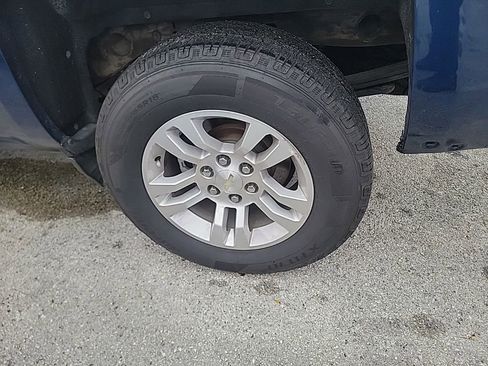 Used 2017 Chevrolet Silverado 1500 LT w/ All Star Edition image 8