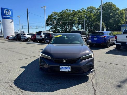 Used 2023 Honda Civic Sport Touring image 2